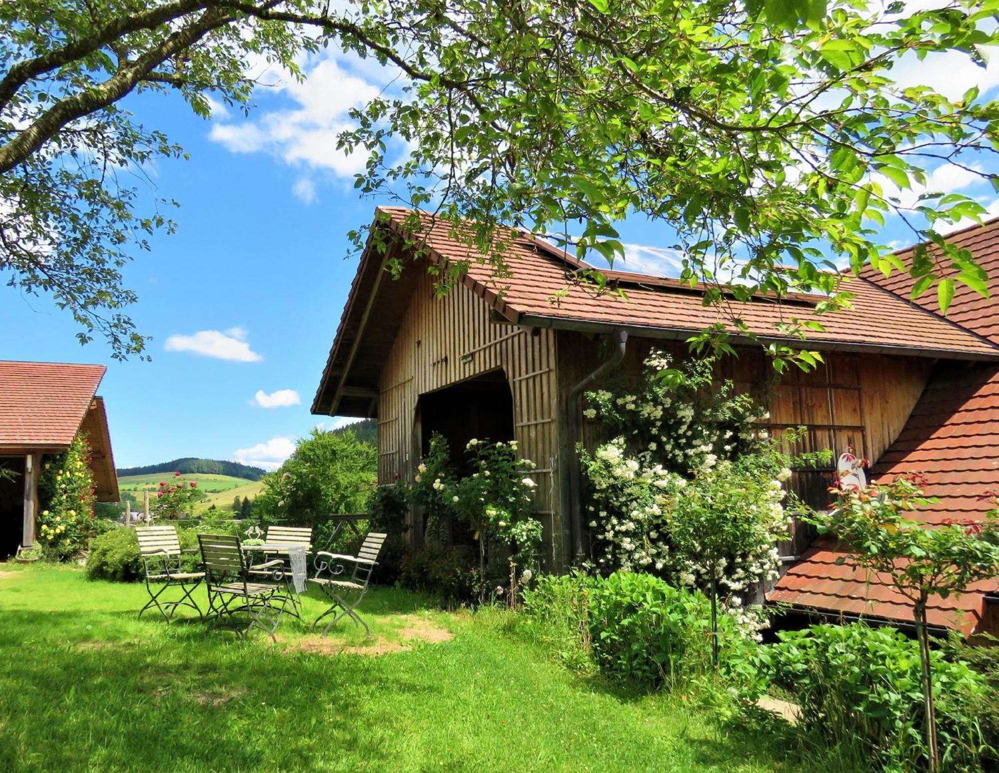 Hernis-Hoefle Elzach Exterior photo